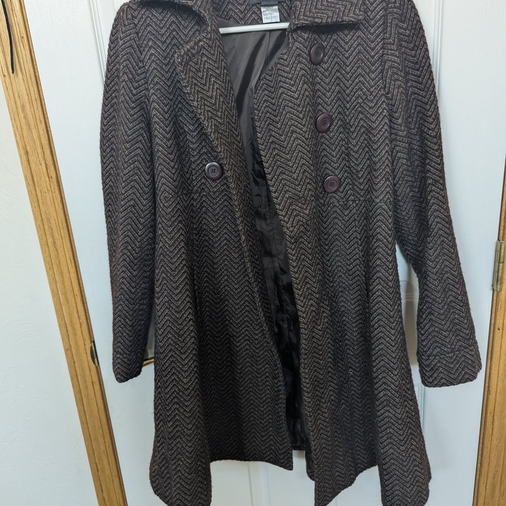 Elegant Brown Herringbone Women's Coat